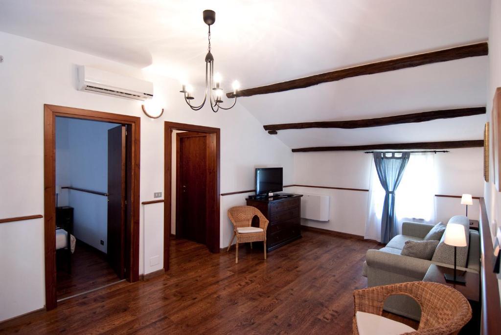 Agriturismo Villa Irelli Castellalto Cameră foto