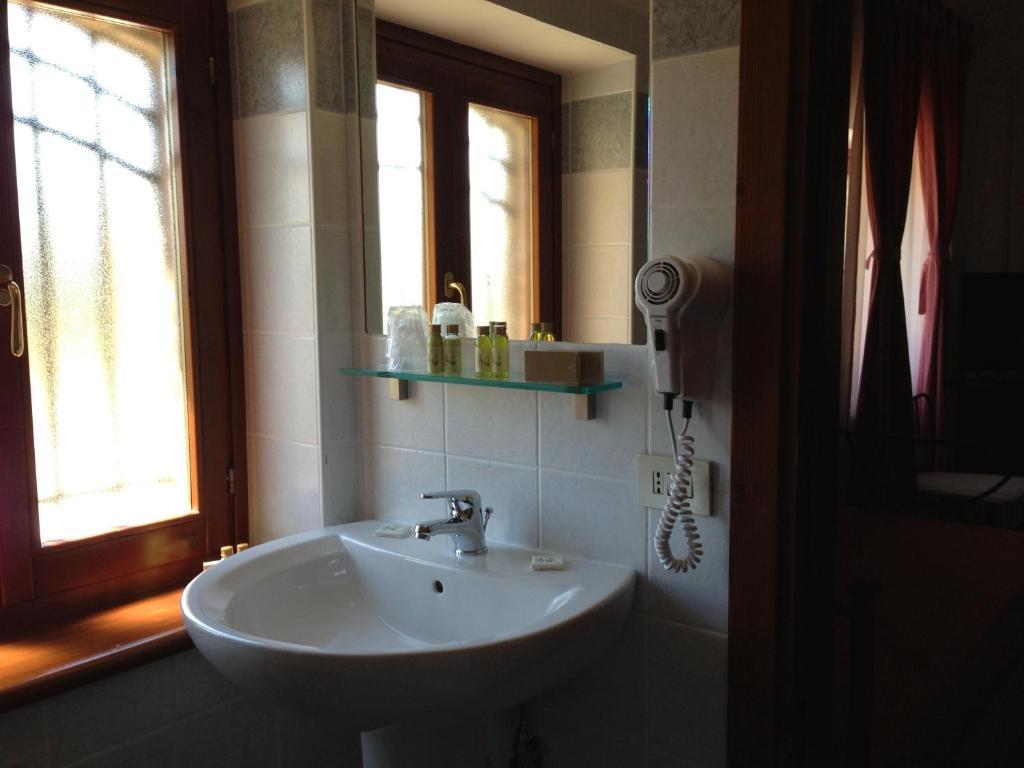 Agriturismo Villa Irelli Castellalto Cameră foto